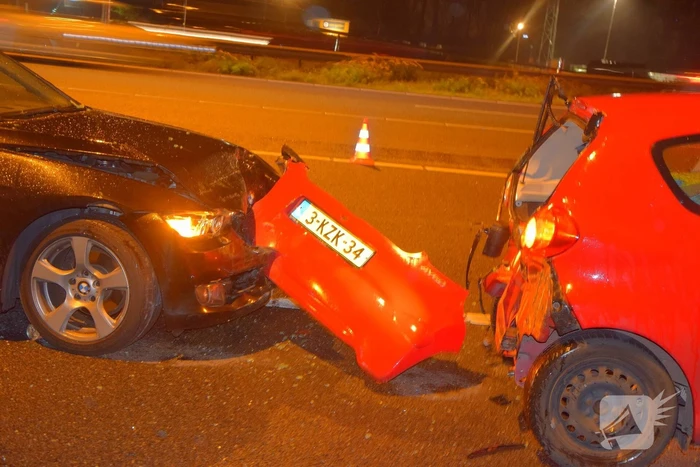 Flinke schade bij kop-staart aanrijding op snelweg