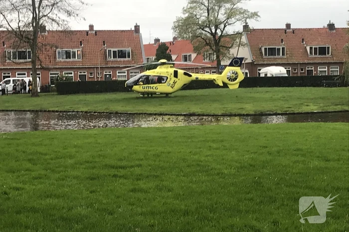 Traumahelikopter landt voor medisch incident