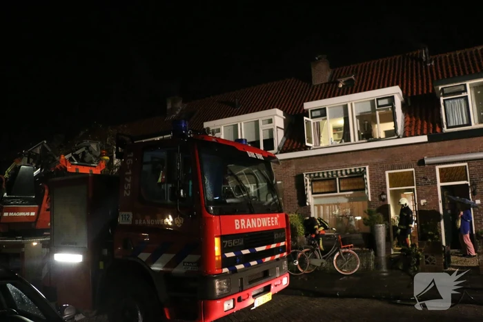 Fikse rookontwikkeling bij schoorsteenbrand