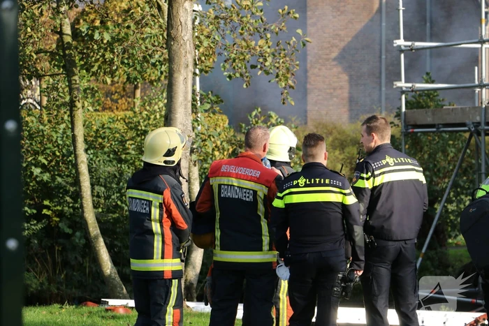 Dak van kerk vat vlam bij werkzaamheden