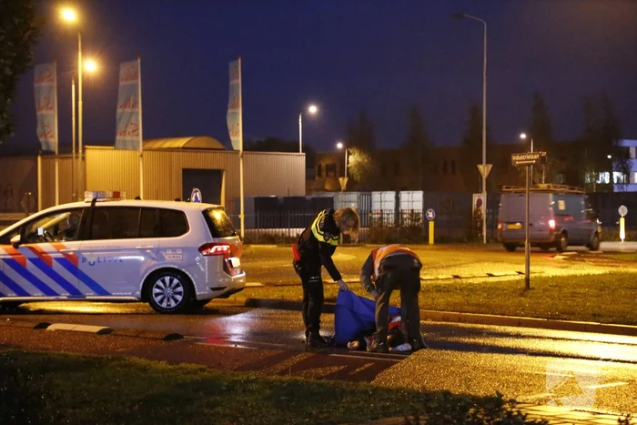 Overstekende fietser aangereden op rotonde
