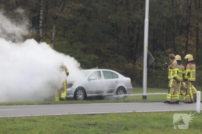 Forse rookontwikkeling bij autobrand langs snel