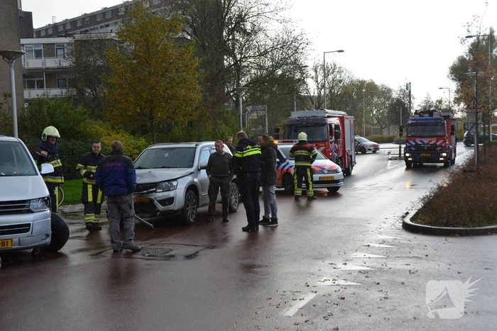 Flinke schade bij aanrijding op kruising