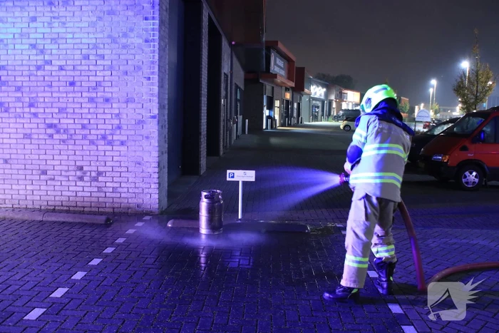 Brand in loods van stucadoorsbedrijf