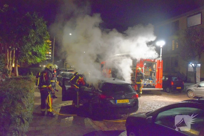 Wederom auto in de brand