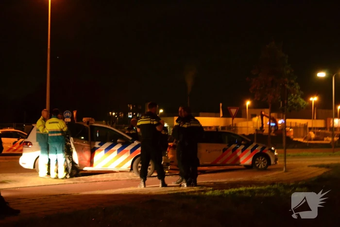 Politie haalt dronken scooterrijder uit sloot