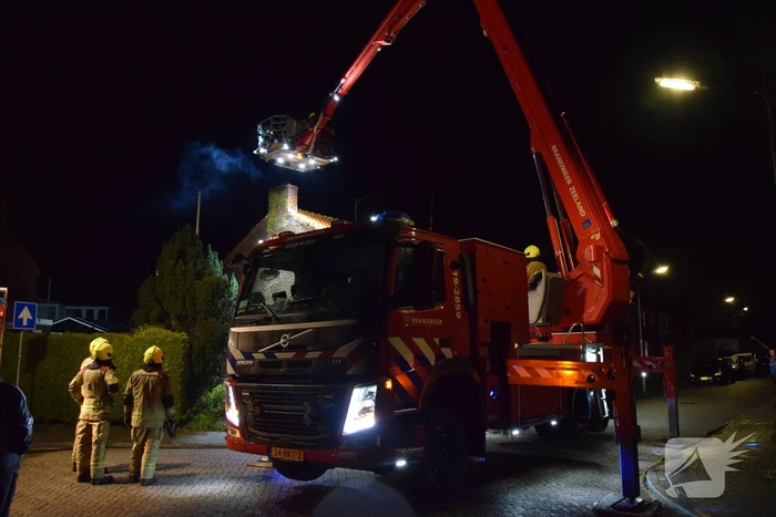 Brand in schoorsteen snel geblust