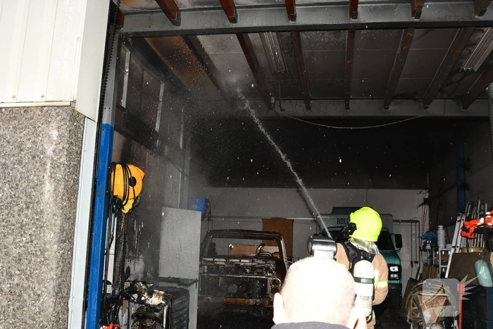 Brand in werkplaats snel onder controle