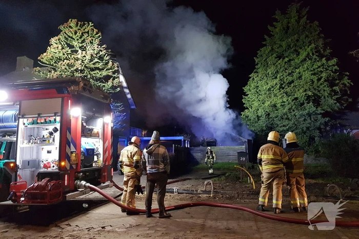 Schuur verwoest door brand
