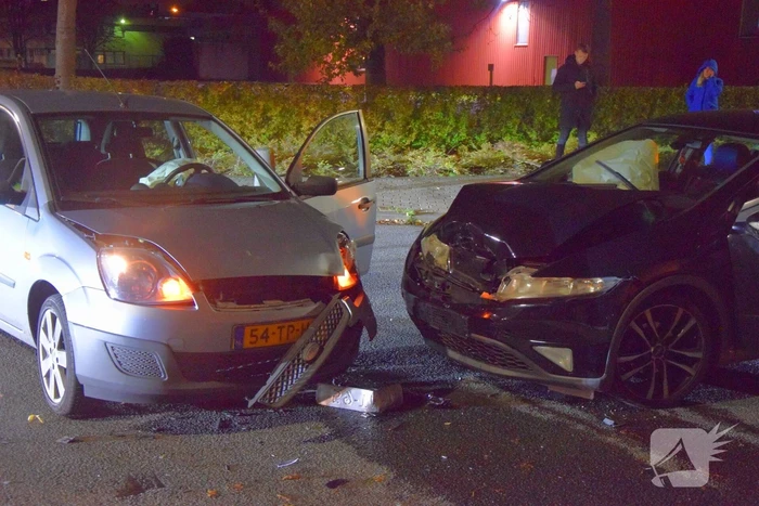 Flinke schade bij aanrijding op kruising