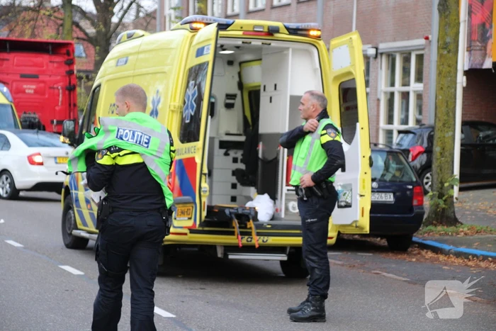 Meerdere fietsers gewond na aanrijding met auto