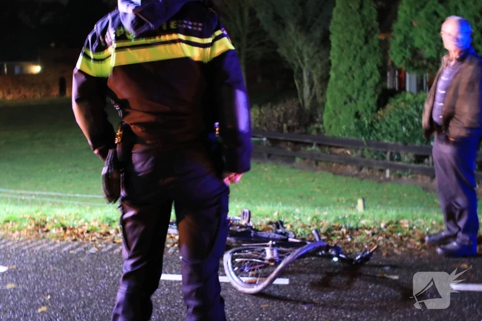 Fietser gewond na aanrijding met personenauto