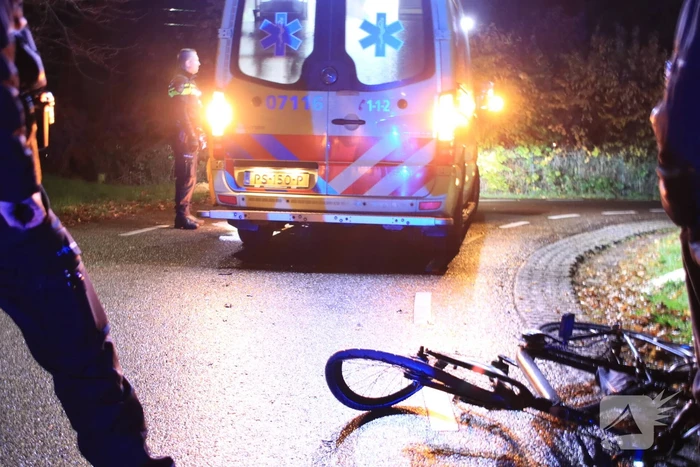 Fietser gewond na aanrijding met personenauto