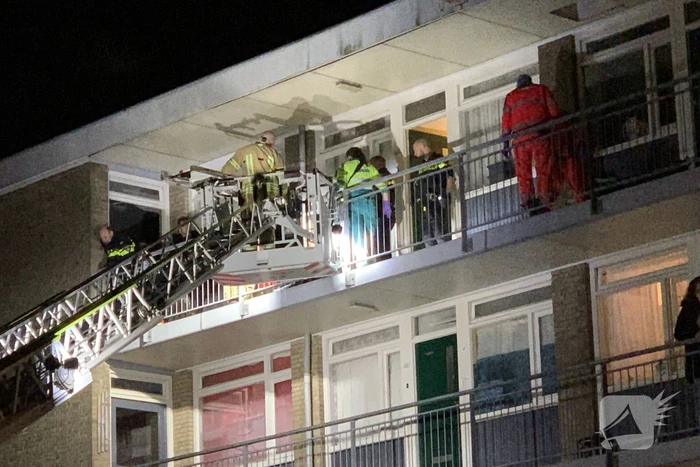 Politie schiet verdachte neer