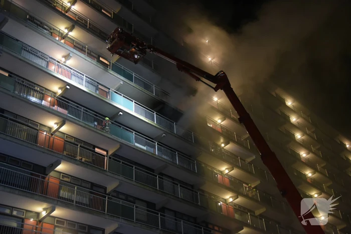 brand botreep hoogvliet rotterdam