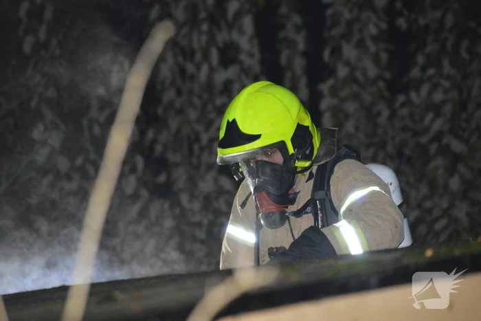 Tuinhuisje verwoest na brand