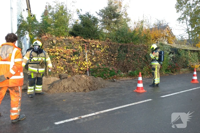 Straat afgezet door gaslek na graafwerkzaamheden