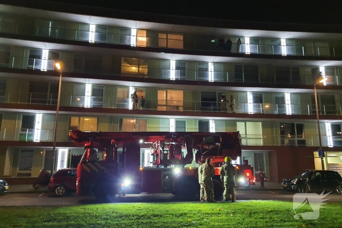 Brand in oven zorgt voor rookontwikkeling
