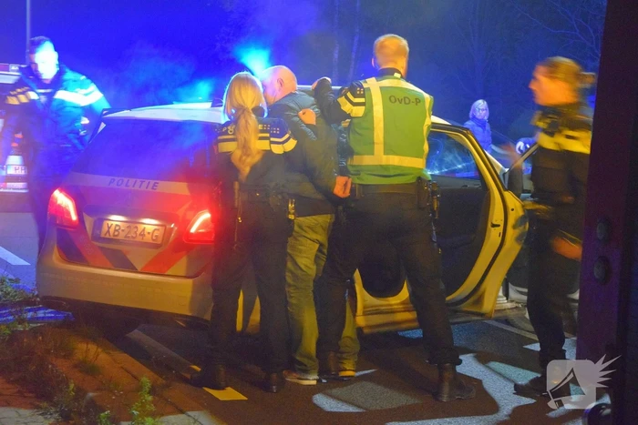 Persoon aangehouden bij grote brand in woning