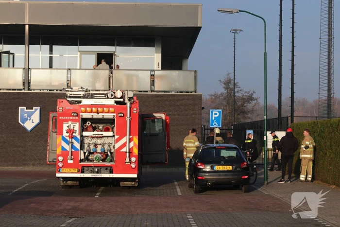 Brand in prullenbak van Sportvereniging SVL