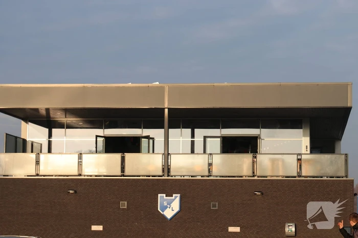 Brand in prullenbak van Sportvereniging SVL
