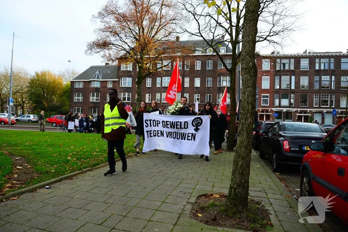 Demonstratie tegen vrouwen geweld
