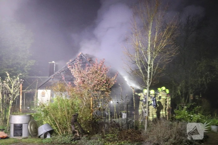 Schuurtje verwoest na brand