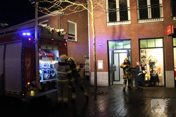 Brand door bouwlamp in appartement