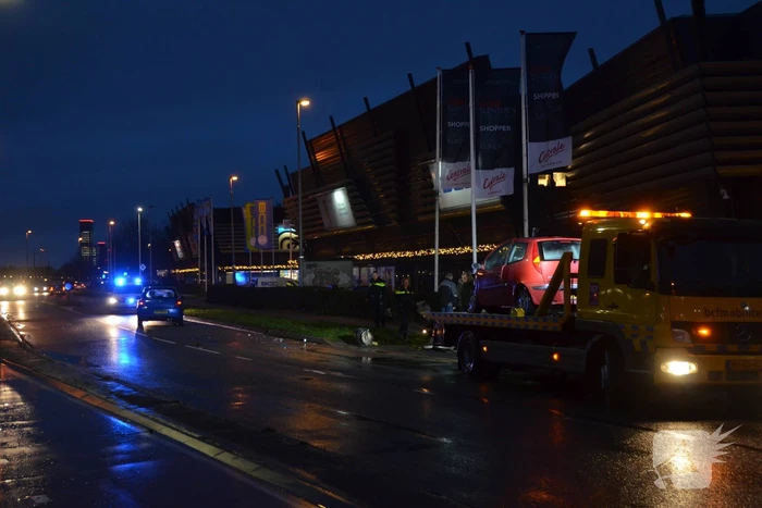 Veel schade bij frontale aanrijding