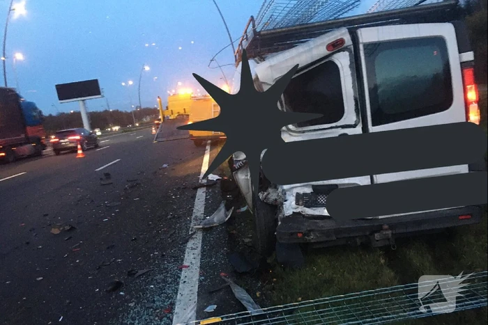 Vier voertuigen zwaar beschadigd bij ongeval knooppunt Batadorp
