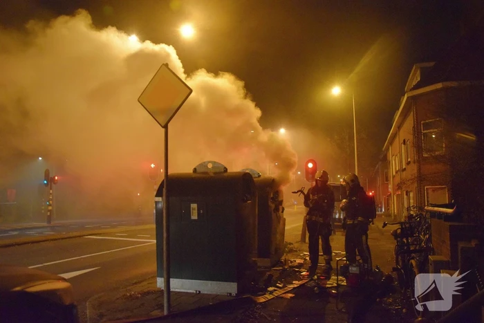 Flinke rookontwikkeling bij containerbrand