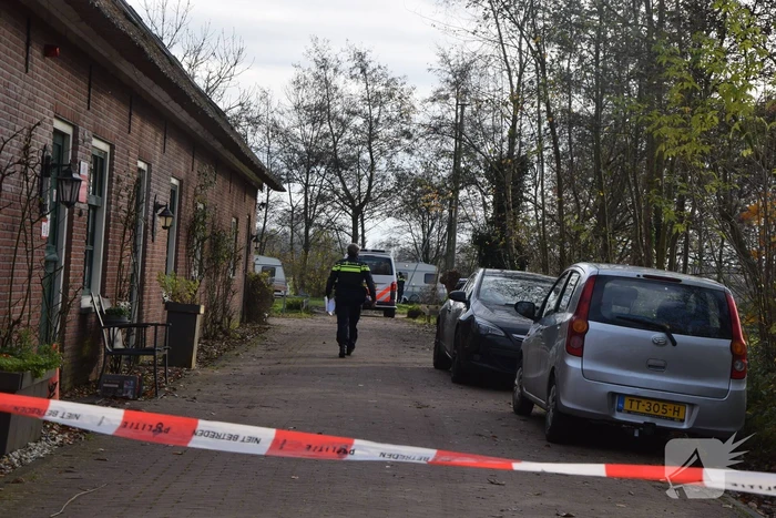 Overleden persoon aangetroffen in water op camping