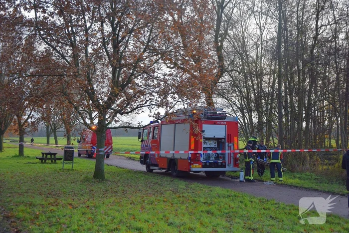 Overleden persoon aangetroffen in water op camping