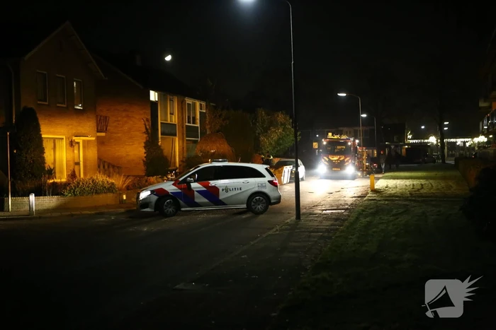 Kleine brand in dak van schuur