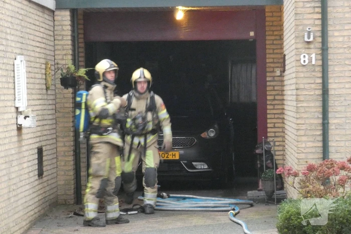 Smeulend materiaal in wasdroger zorgt voor inzet brandweer
