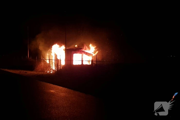 Chalet volledig verwoest door brand
