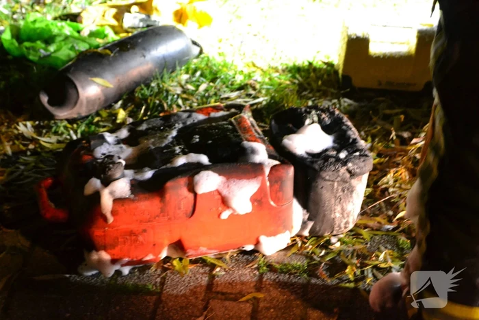 Plezierboot verwoest door brand