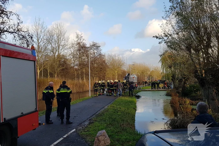 Twee personen en paard te water geraakt