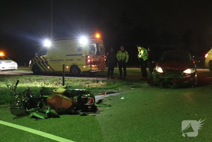 Flinke schade na aanrijding met scooter