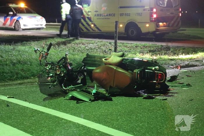 Flinke schade na aanrijding met scooter