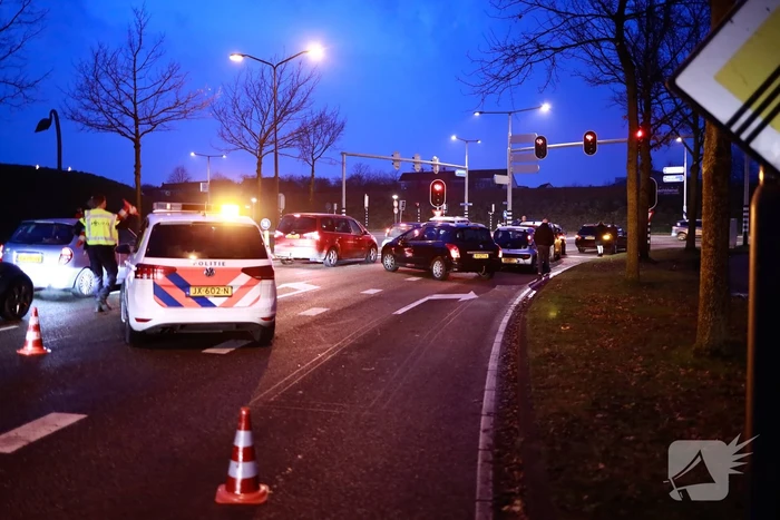 Meerdere voertuigen betrokken bij kop-staartbotsing