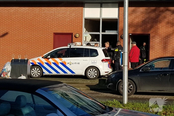 Agressieve man weigert woning te verlaten; arrestatieteam ingezet