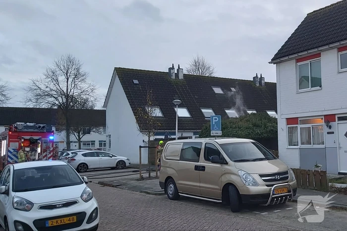 Veel rook bij brand in schuur