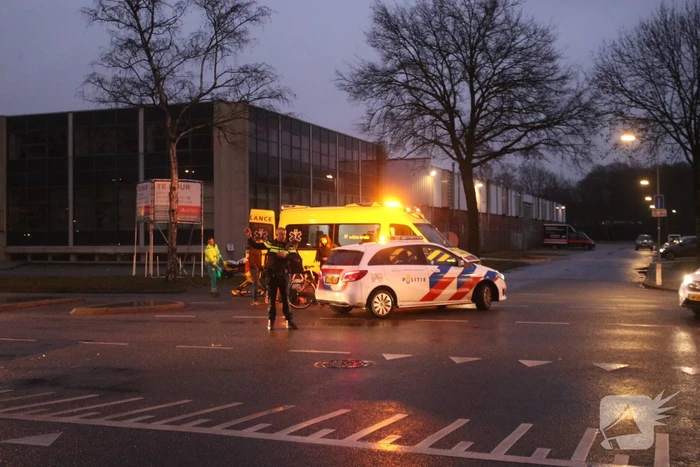 Fietser gewond na aanrijding met auto