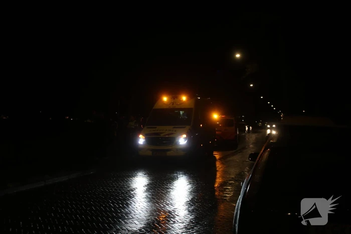 Scooterrijdster aangereden door auto