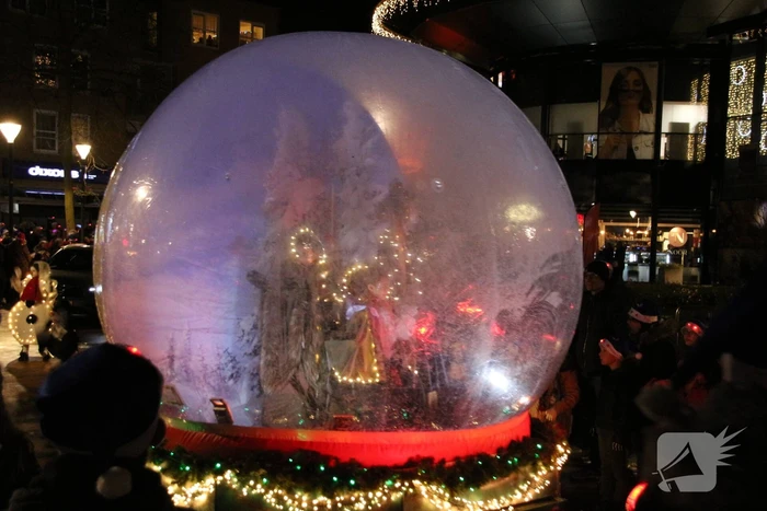 Kerstevent Lelystad feestelijk geopend