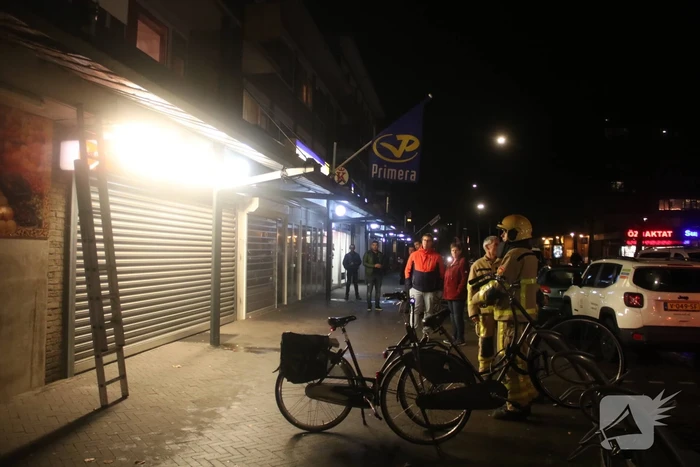 Brandgerucht in Primera winkel