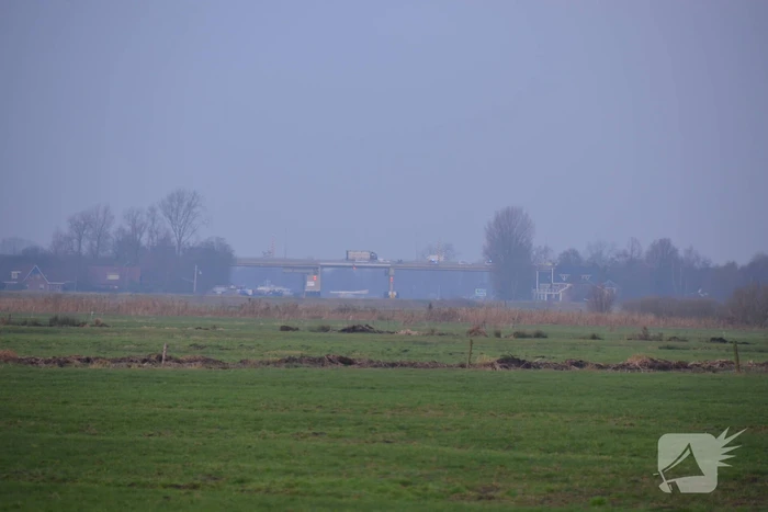 Dode bij ernstig ongeval vrachtwagen en bestelbus Fonejachtbrug