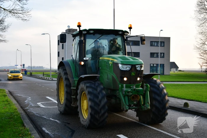 Boerenprotest bij Vliegveld Lelystad