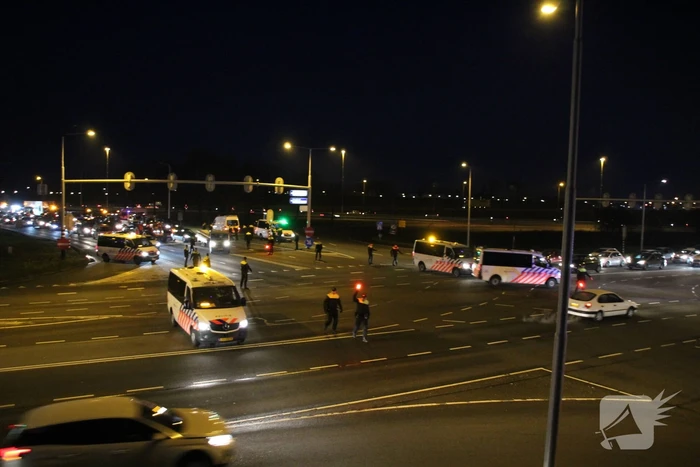 Boeren blokkeren A1 richting Hoevelaken